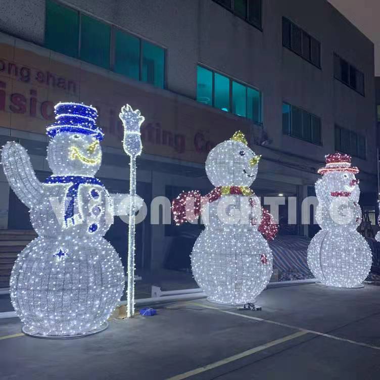 La estatuilla al aire libre modificada para requisitos particulares 3D encendió las luces llevadas escultura del muñeco de nieve de Papá Noel de la Navidad