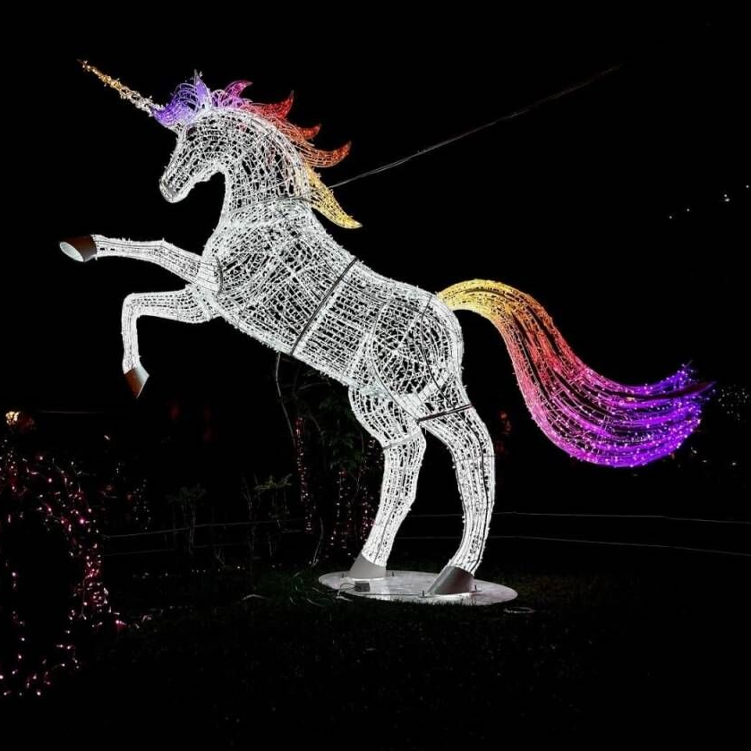 Escultura de caballos animales iluminada 3D con luz de cuerda para el zoológico Garden Park Decoración al aire libre