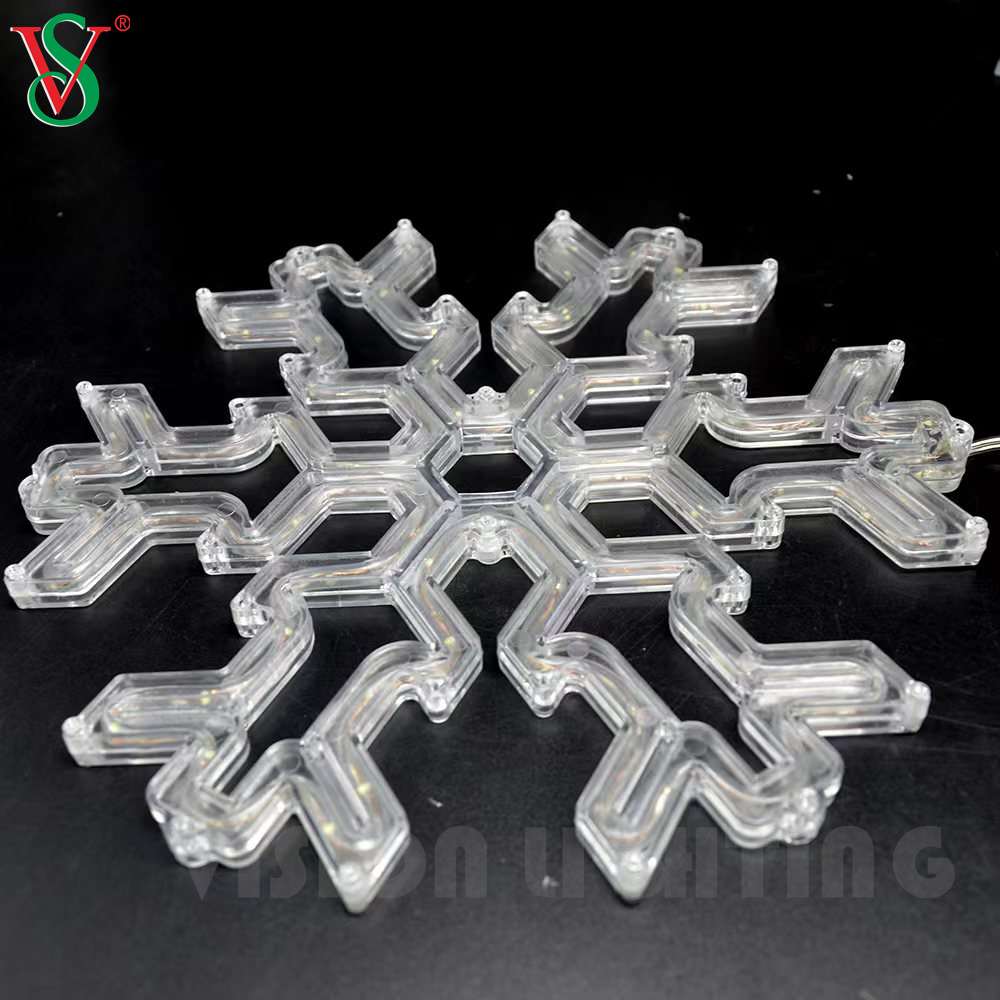 Los adornos colgantes de la decoración al aire libre de la Navidad llevaron las luces acrílicas del adorno del copo de nieve
