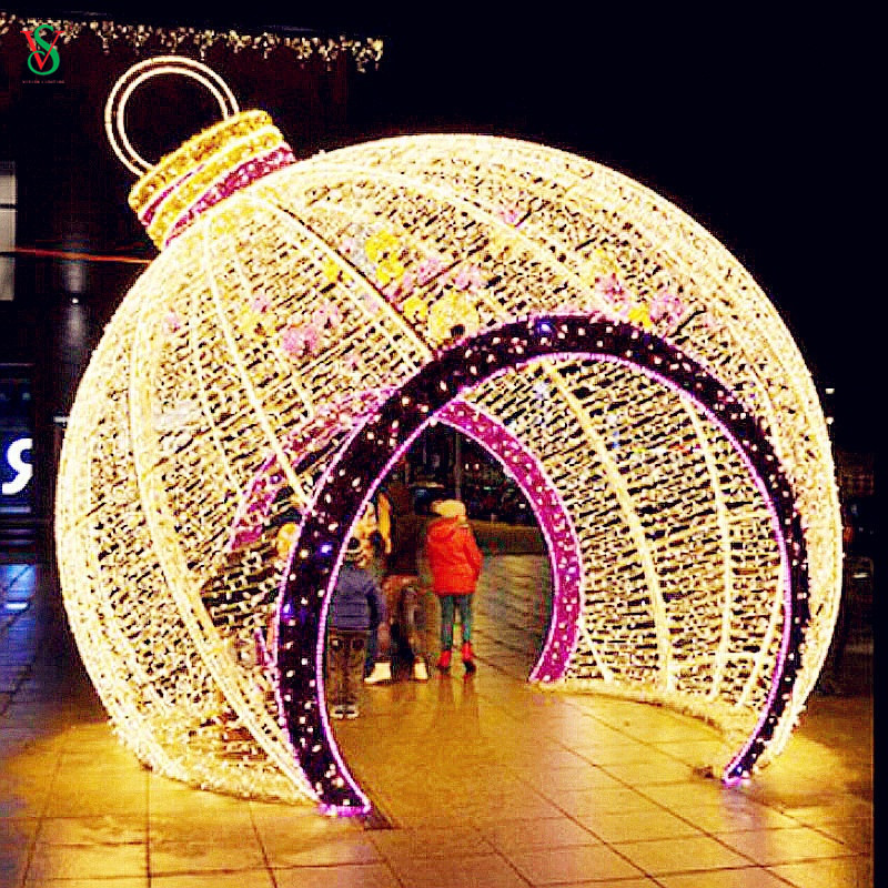 Luz gigante de la decoración del motivo del arco de la bola del LED 3D para la exhibición del centro comercial de Navidad