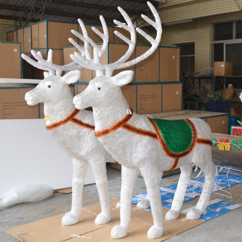 Motif de jardín al aire libre Motif acrílico Santa Claus con luz de decoración de trineo